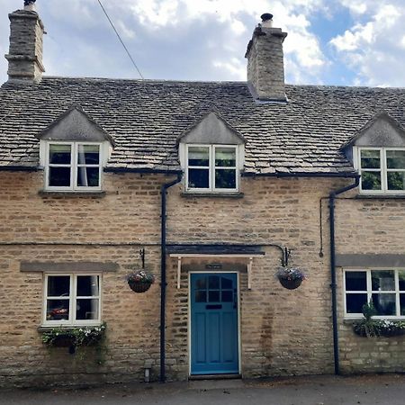 Cotswold Cottage Bed & Breakfast Luckington Exterior photo